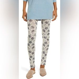 20- NWT Free People Layered In Lace Leggings Ivory Combo